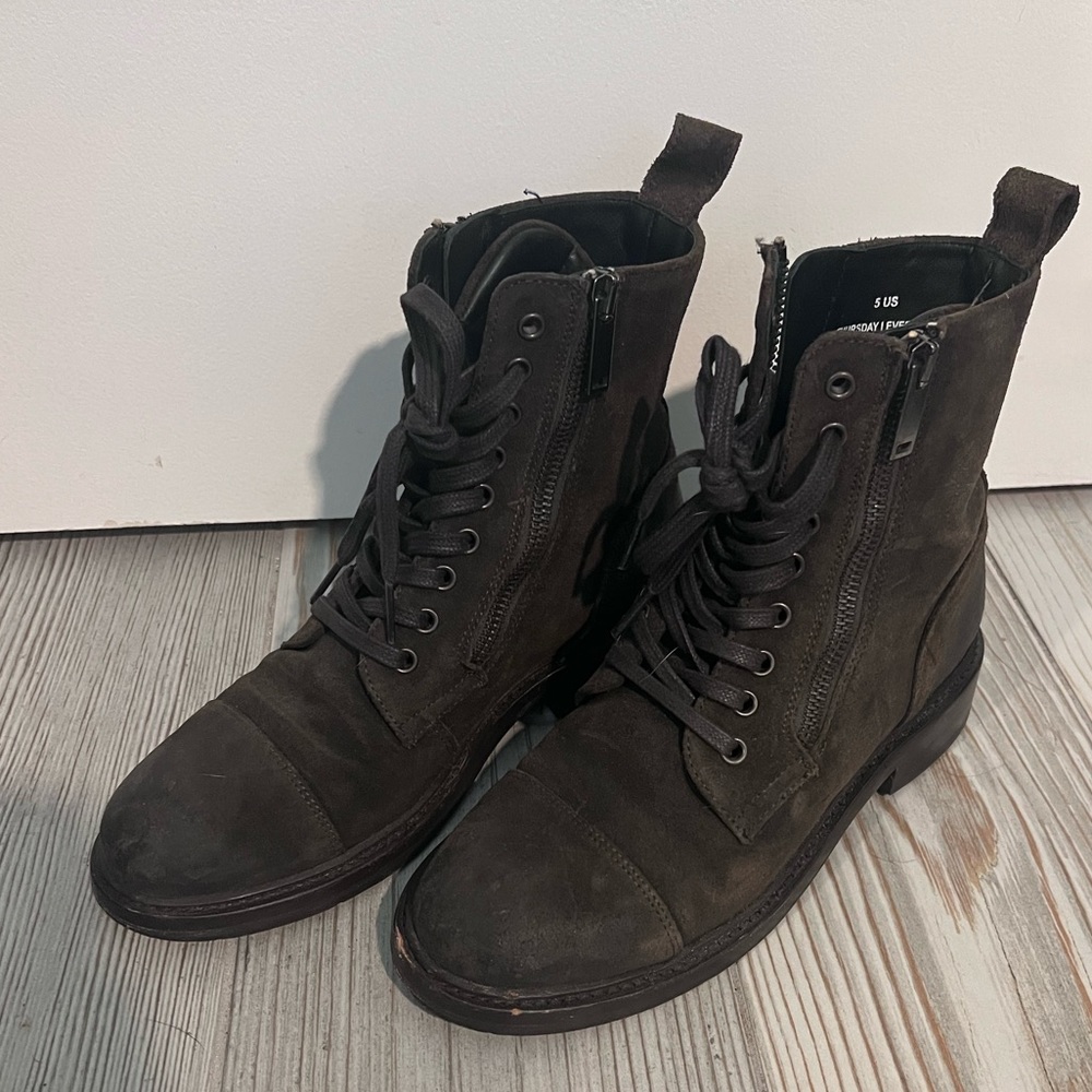 Olive green distressed size 5 Thursday brand combat boots